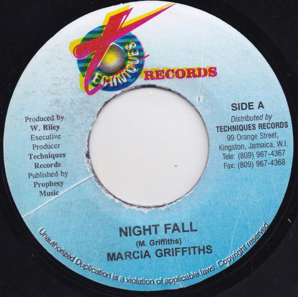 7-дюймовая пластинка MARCIA GRIFFITHS - Night Fall none Techniques Jamaica Регги, Ска и Даб Использовано
7-дюймовая пластинка MARCIA GRIFFITHS - Night Fall none Techniques Jamaica Регги, Ска и Даб Использовано