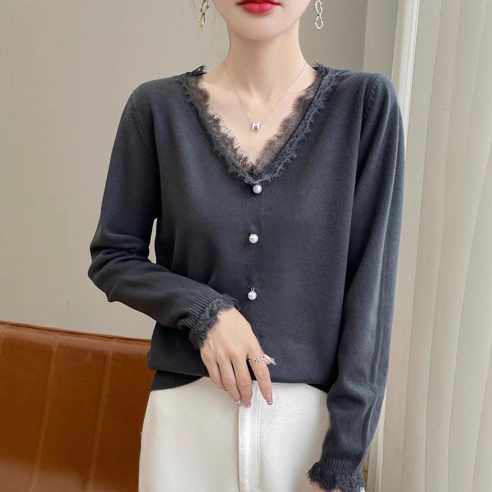 Women s French Lace V-neck Knit Base Layer: Spring/Autumn Slimming Pullover XXL (fits 135-150 pounds)
Women s French Lace V-neck Knit Base Layer: Spring/Autumn Slimming Pullover XXL (fits 135-150 pounds)