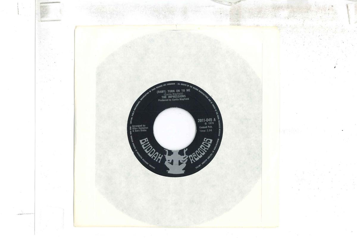 7inch Record IMPRESSIONS Baby Turn On To Me Soulful Love 2011045 BUDDAH 1970 UK SoulFunk Used
7inch Record IMPRESSIONS Baby Turn On To Me Soulful Love 2011045 BUDDAH 1970 UK SoulFunk Used