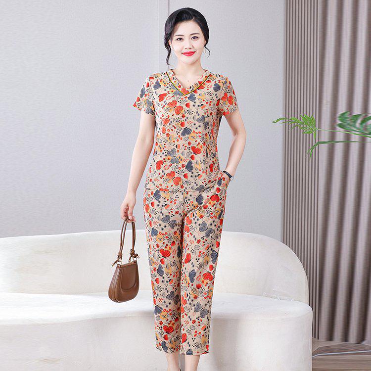 Grandma Style Ice Silk Loose Short-Sleeve T-Shirt for Women 5XL
Grandma Style Ice Silk Loose Short-Sleeve T-Shirt for Women 5XL