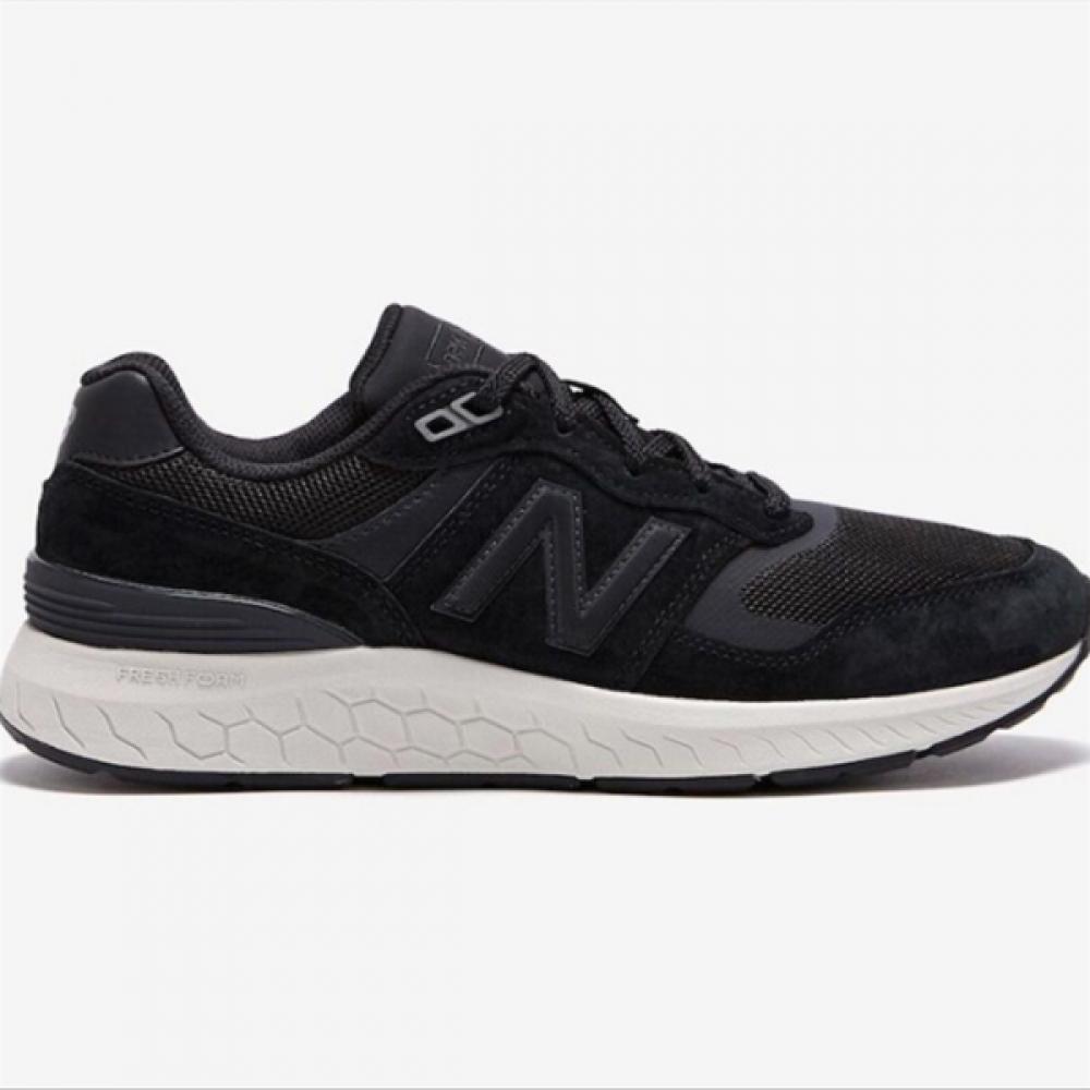 New Balance Running Shoes Mw880bk6 1.NBPQEF704B 19/270
New Balance Running Shoes Mw880bk6 1.NBPQEF704B 19/270