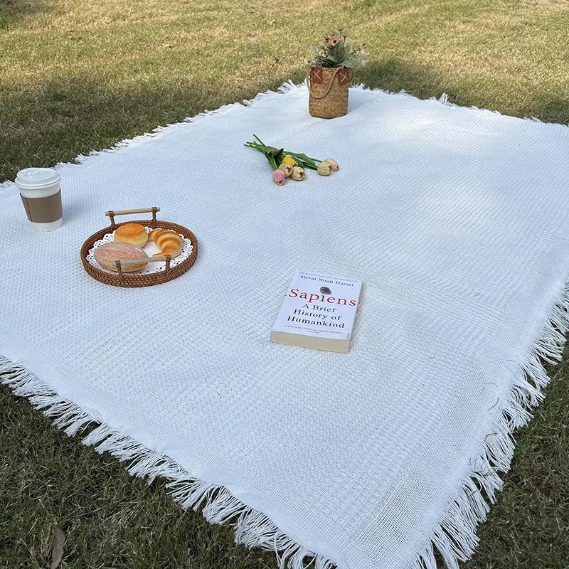 Bohemia Camping Blanket Tassels Camping Equipment Picnic Cloth Tablecloth Moisture-proof Picnic Mat Tent Blanket 90x90cm бежевий
Bohemia Camping Blanket Tassels Camping Equipment Picnic Cloth Tablecloth Moisture-proof Picnic Mat Tent Blanket 90x90cm бежевий