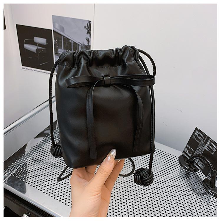 Мини-сумка с бантом Niche Design, женская новая летняя сумка через плечо в иностранном стиле, сумка для мобильного телефона чёрный