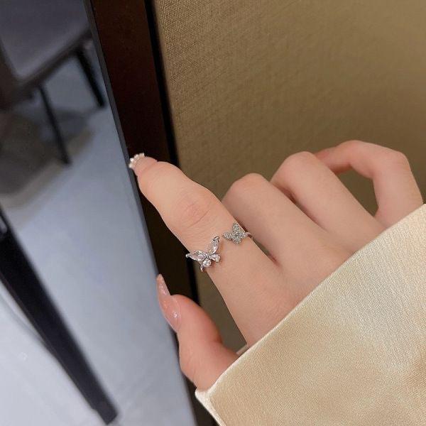 Ice Oxygen Fairy Butterfly Open Ring Fashion Personality Ring Women s Design Niche Light Luxury High-end Light Luxury Index Finger Ring
Ice Oxygen Fairy Butterfly Open Ring Fashion Personality Ring Women s Design Niche Light Luxury High-end Light Luxury Index Finger Ring