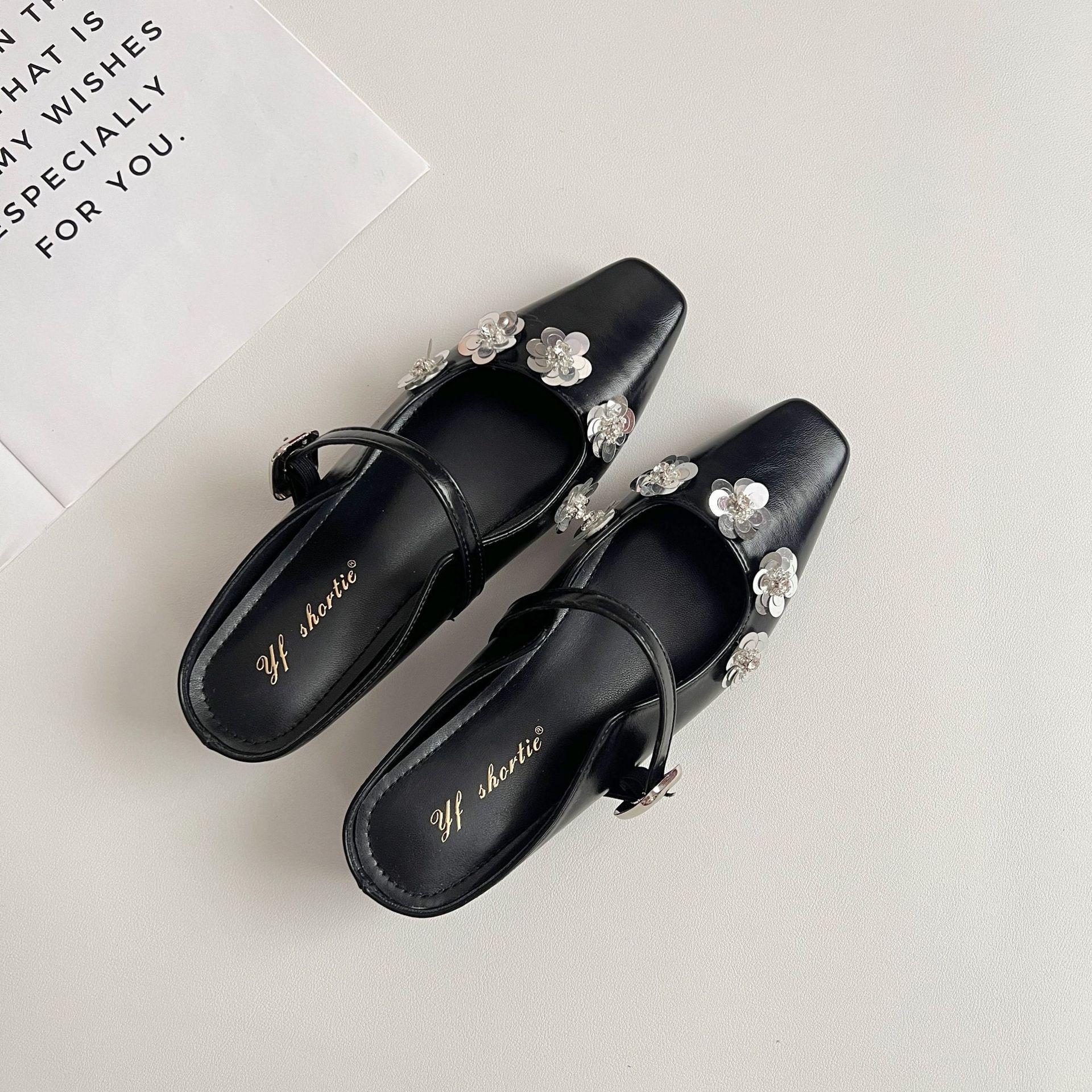 inner height-increasing women s shoes rhinestone + sequined flower bag head half-drag women s 2025 spring new high-end one-word strap sandals 40 чёрный
inner height-increasing women s shoes rhinestone + sequined flower bag head half-drag women s 2025 spring new high-end one-word strap sandals 40 чёрный