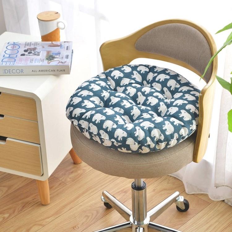 40*40cm Round Chair Pad Soft Seat Pad Thicken Tatami Seat Cushion Mat for Home Office Polar bear
40*40cm Round Chair Pad Soft Seat Pad Thicken Tatami Seat Cushion Mat for Home Office Polar bear