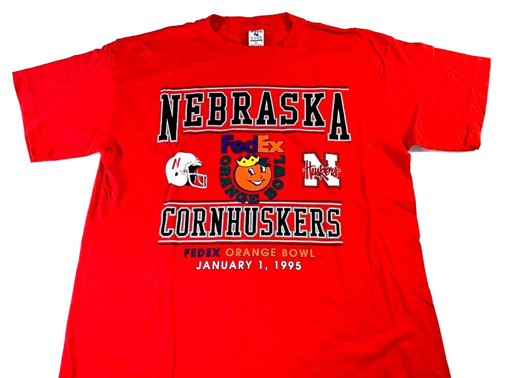 Rare! Vintage 1995 Nebraska Cornhuskers Orange Bowl Football T-Shirt New! LARGE Unisex T-Shirt XXXL
Rare! Vintage 1995 Nebraska Cornhuskers Orange Bowl Football T-Shirt New! LARGE Unisex T-Shirt XXXL
