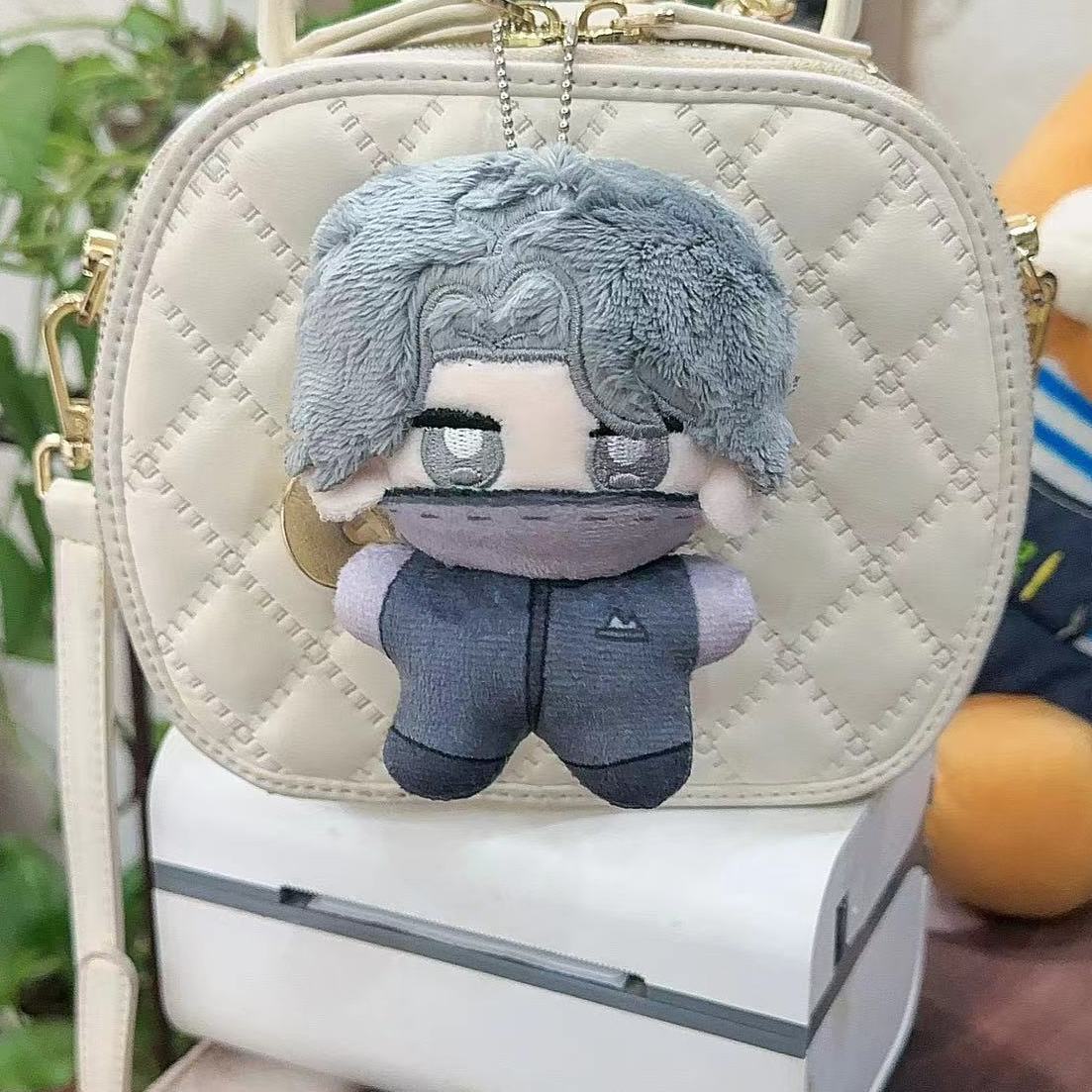 Game Identity V Cosplay Painter Embalmer Gardener Mercenary Photographer Anime Plush Adorable Pendant Keychain Gift
Game Identity V Cosplay Painter Embalmer Gardener Mercenary Photographer Anime Plush Adorable Pendant Keychain Gift