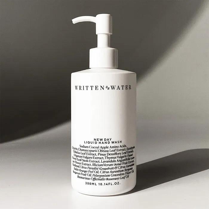 New Day Liquid Hand Wash 300ml
New Day Liquid Hand Wash 300ml