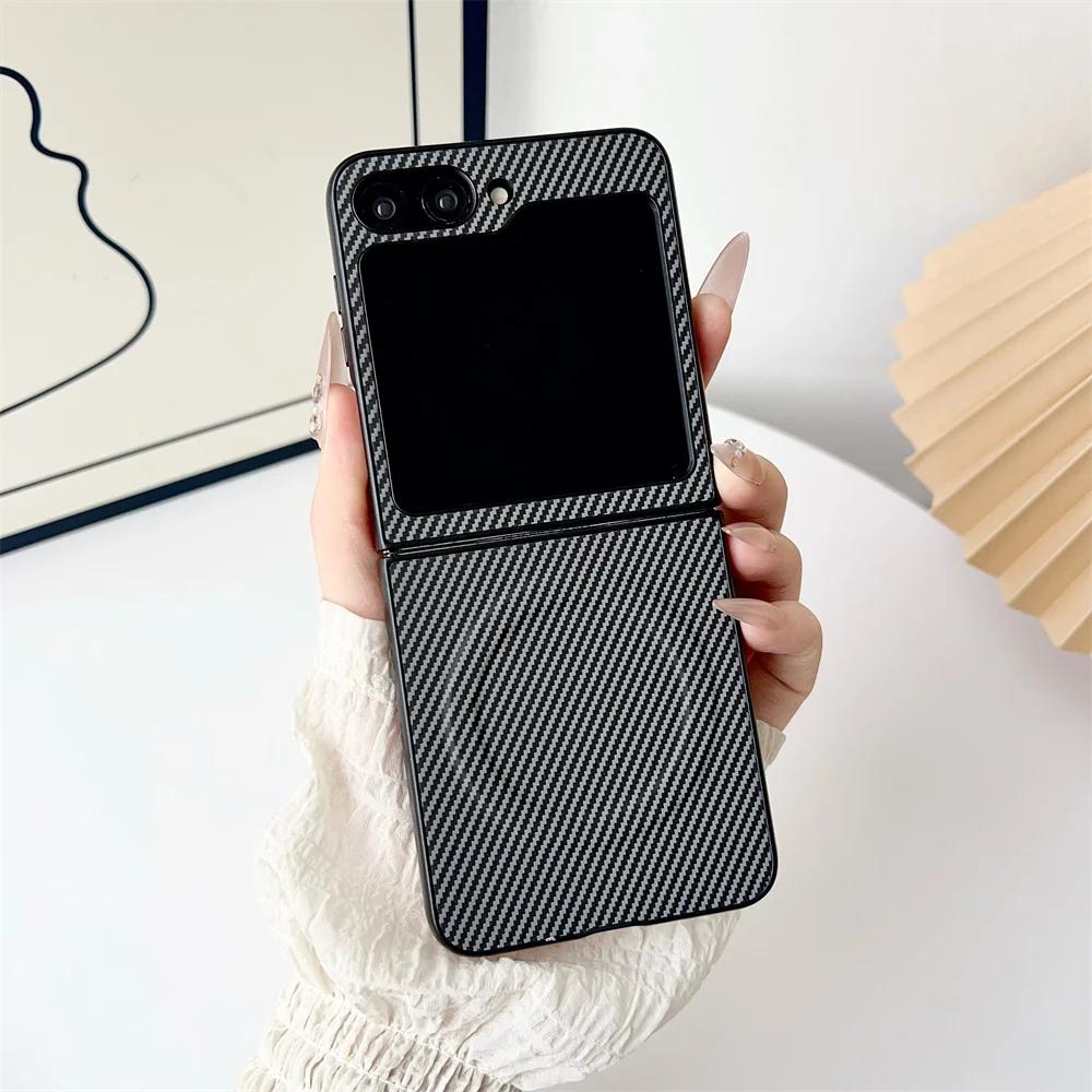 Carbon Fiber Phone Case for Samsung Z Flip 7 fe 6 5 4 3 5G Protective Cover Magnetic Wireless Charging Luxury Leather Galaxy Z Flip6 серый
Carbon Fiber Phone Case for Samsung Z Flip 7 fe 6 5 4 3 5G Protective Cover Magnetic Wireless Charging Luxury Leather Galaxy Z Flip6 серый