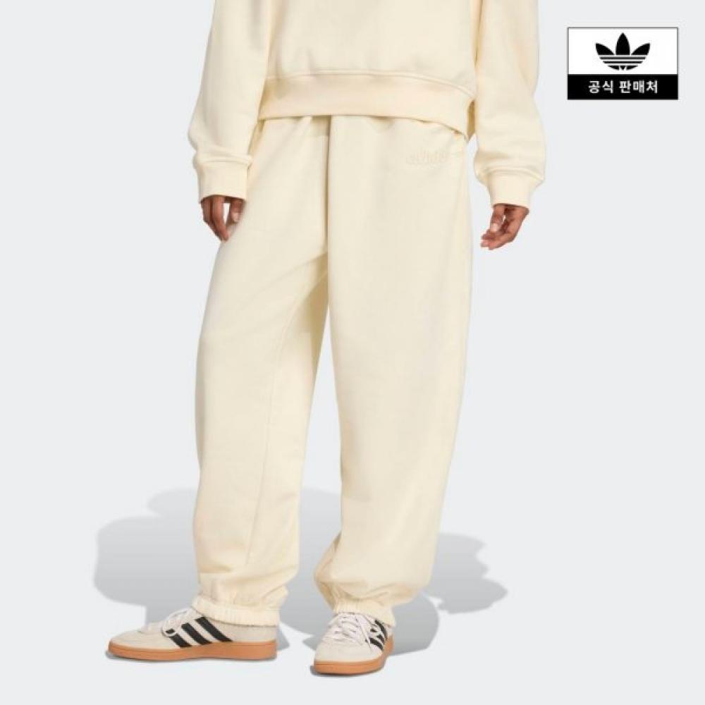 Adidas Essential Linear Oversized Jogger Pants Jx3142 JX3142/AL
Adidas Essential Linear Oversized Jogger Pants Jx3142 JX3142/AL