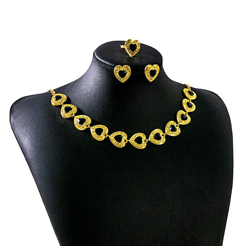 Retro Court Style Love Jewelry Set, Medieval Personalized Dinner Dress Ring Exaggerated Light Luxury Necklace
Retro Court Style Love Jewelry Set, Medieval Personalized Dinner Dress Ring Exaggerated Light Luxury Necklace