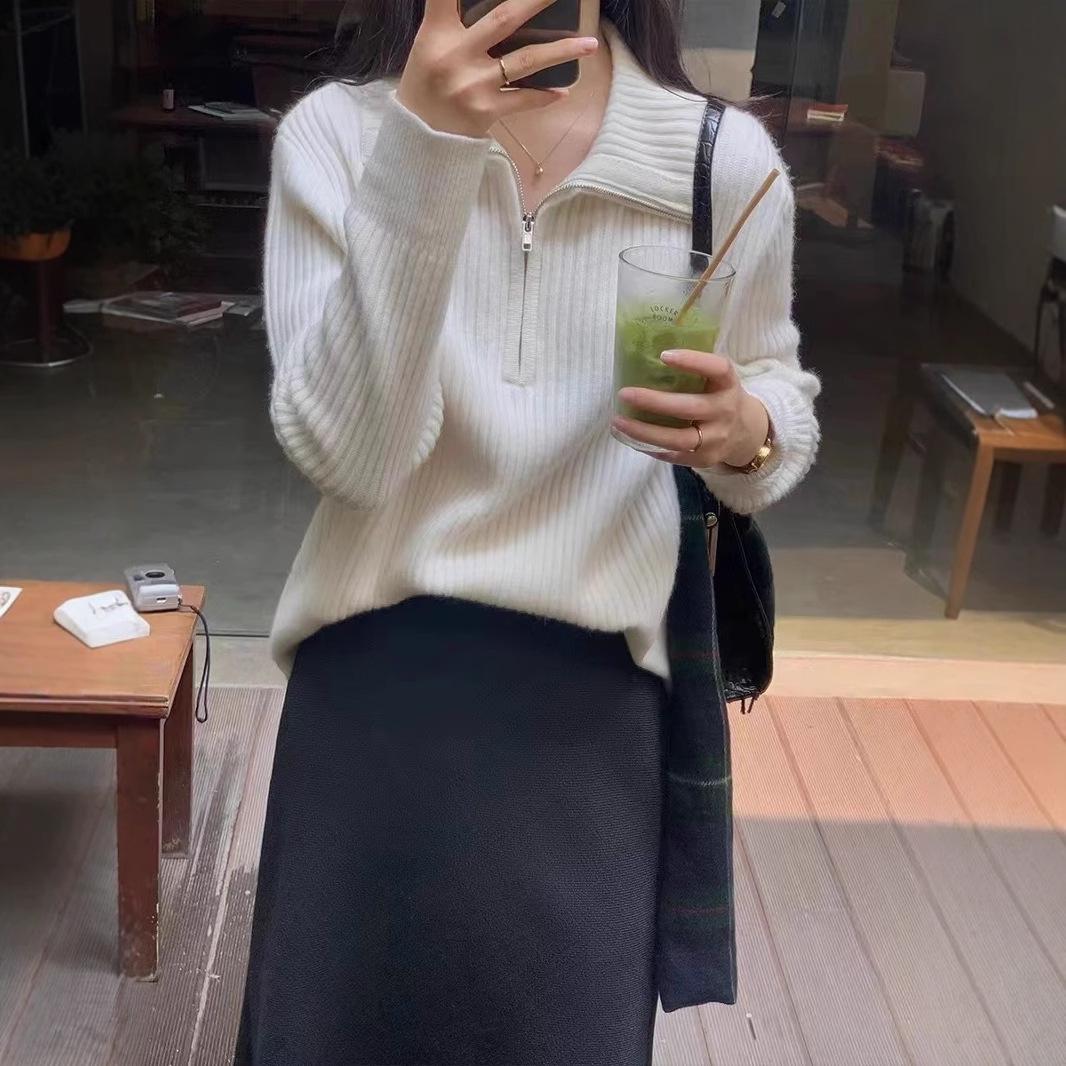 Women s High-End French Cashmere Sweater - Solid Color, Long-Sleeved, Lapel Knit Top Medium
Women s High-End French Cashmere Sweater - Solid Color, Long-Sleeved, Lapel Knit Top Medium