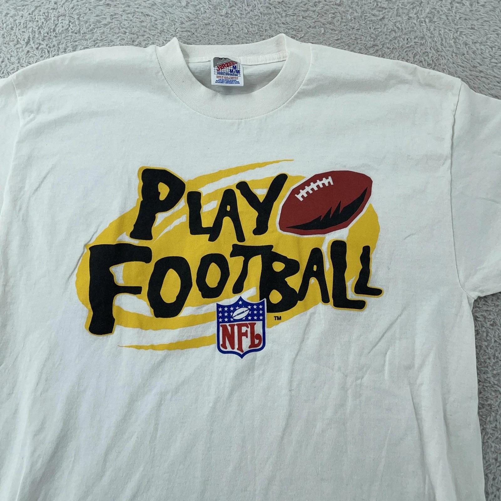 Vintage NFL Shirt Mens Medium White Play Football Graphic Toys R Us Football 90s 4XL
Vintage NFL Shirt Mens Medium White Play Football Graphic Toys R Us Football 90s 4XL