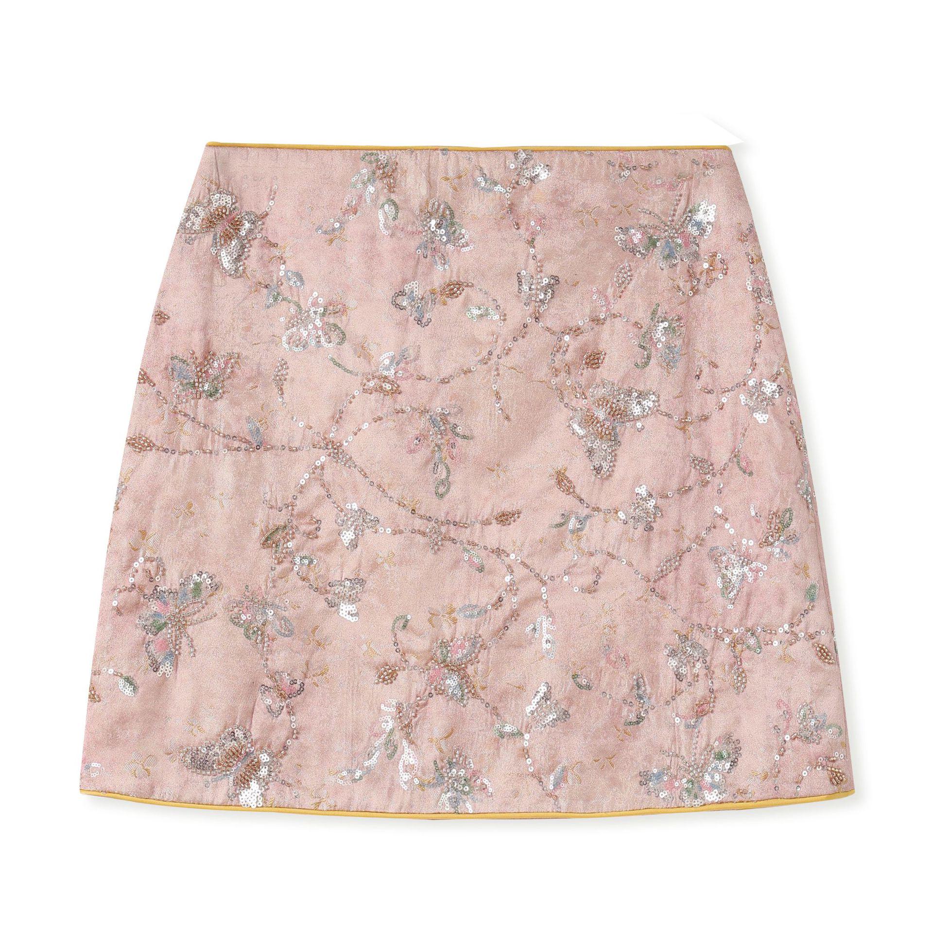 Spring/Summer New Arrival Stand Collar Tassel Vest & Half Skirt Set with Heavy Embroidery Sequin - New Chinese Style (NZ059) Small
Spring/Summer New Arrival Stand Collar Tassel Vest & Half Skirt Set with Heavy Embroidery Sequin - New Chinese Style (NZ059) Small
