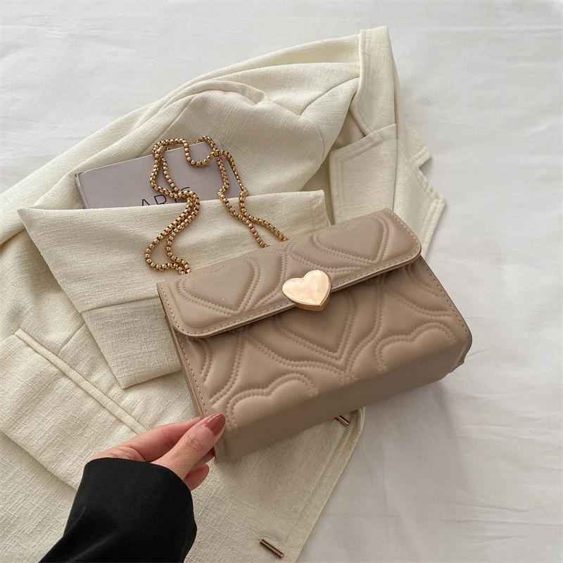 Trendy Chic Pu Chain Shoulder Crossbody Bag With Stylish Design For Casual Spring Days
Trendy Chic Pu Chain Shoulder Crossbody Bag With Stylish Design For Casual Spring Days