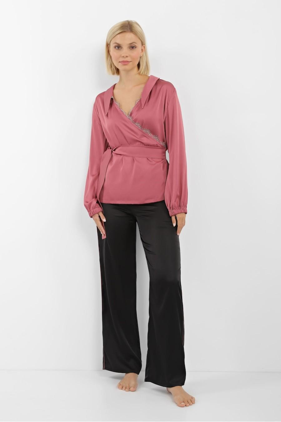 комплект: халат та штани Silence (63252) 42(S) різнокольорові кольору
комплект: халат та штани Silence (63252) 42(S) різнокольорові кольору