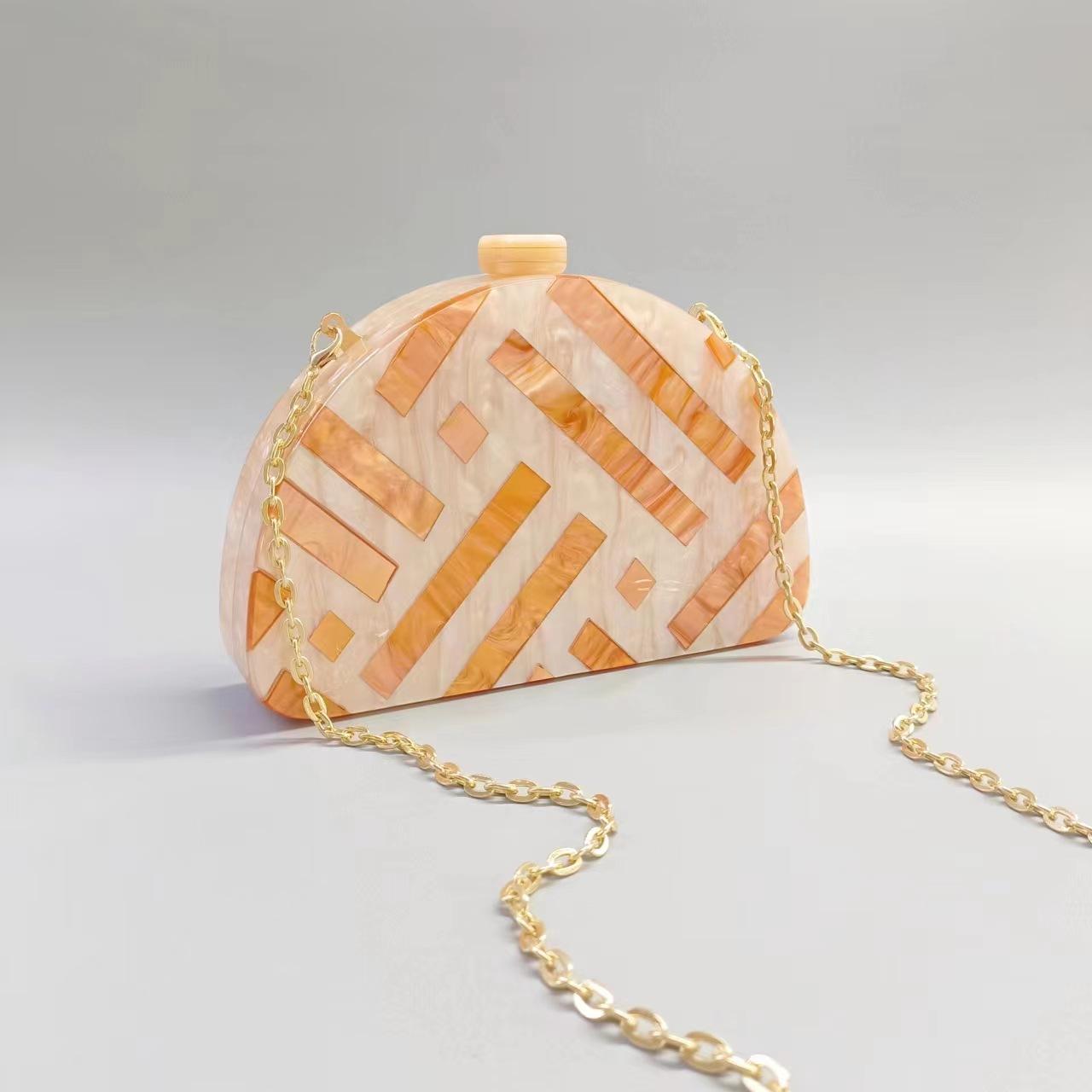 Women S Splicing Contrasting Color Oblique Span Bag Semi-Circular Acrylic Bag Fashion Wedding Dinner Clutch Bag помаранчевий
Women S Splicing Contrasting Color Oblique Span Bag Semi-Circular Acrylic Bag Fashion Wedding Dinner Clutch Bag помаранчевий
