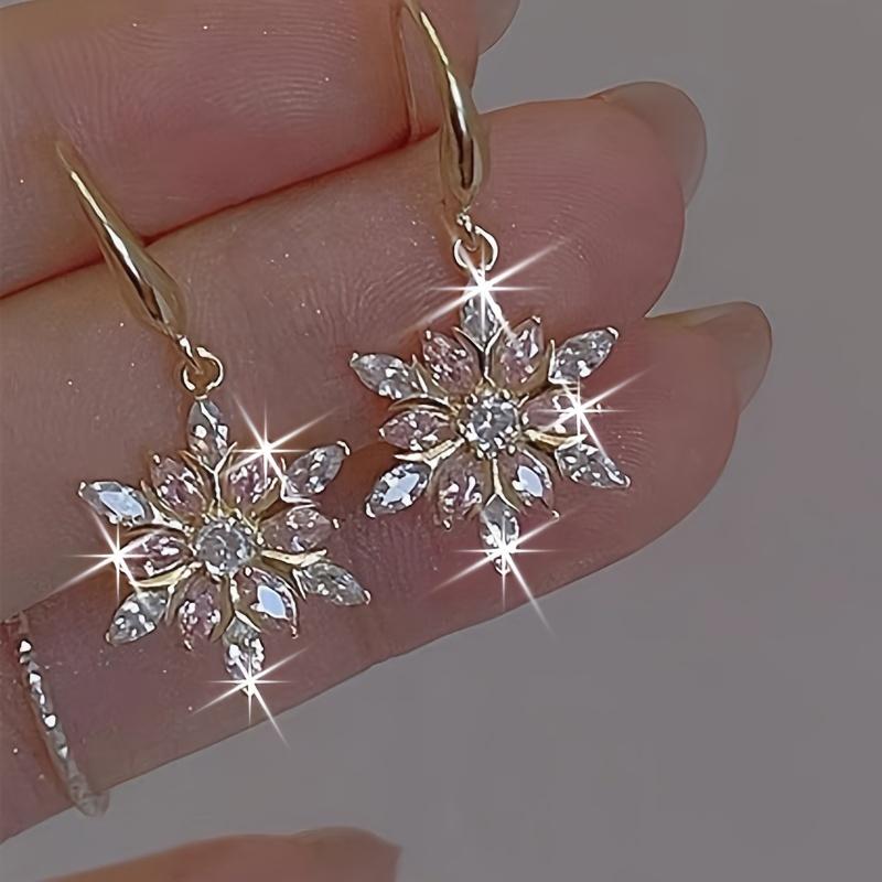2pcs Elegant Fashionable Pink Glass Snowflake Earrings For Casual decoration, Valentine S Day Anniversary , Birthday party, Holiday gift, Jewelry 1 Pair
2pcs Elegant Fashionable Pink Glass Snowflake Earrings For Casual decoration, Valentine S Day Anniversary , Birthday party, Holiday gift, Jewelry 1 Pair