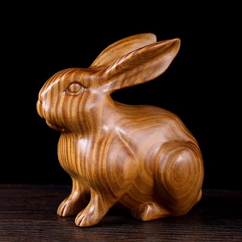 Резьба по дереву с изображением знака зодиака Кролик - Декор для дома и гостиной
Резьба по дереву с изображением знака зодиака Кролик - Декор для дома и гостиной