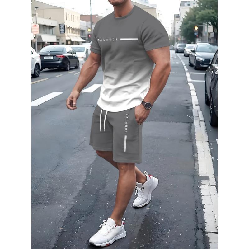 Casual round neck short-sleeved T-shirt and drawstring shorts two-piece set XL
Casual round neck short-sleeved T-shirt and drawstring shorts two-piece set XL
