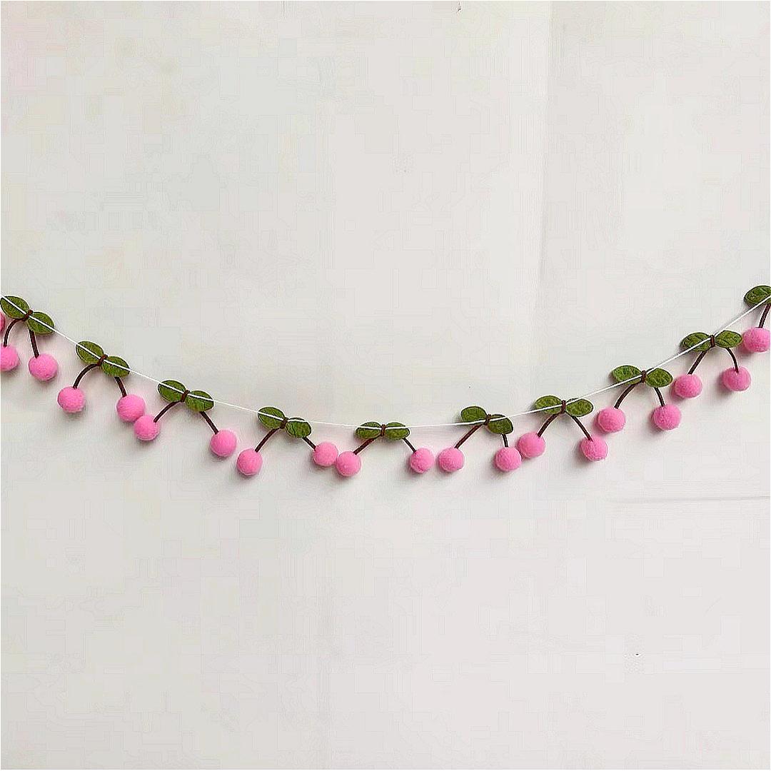 12pcs/Set Cute Cherry Felt Plush Ball Pull Flag - Festive String Hanging Decoration Birthday Party New Year Home Celebration 1Set
12pcs/Set Cute Cherry Felt Plush Ball Pull Flag - Festive String Hanging Decoration Birthday Party New Year Home Celebration 1Set