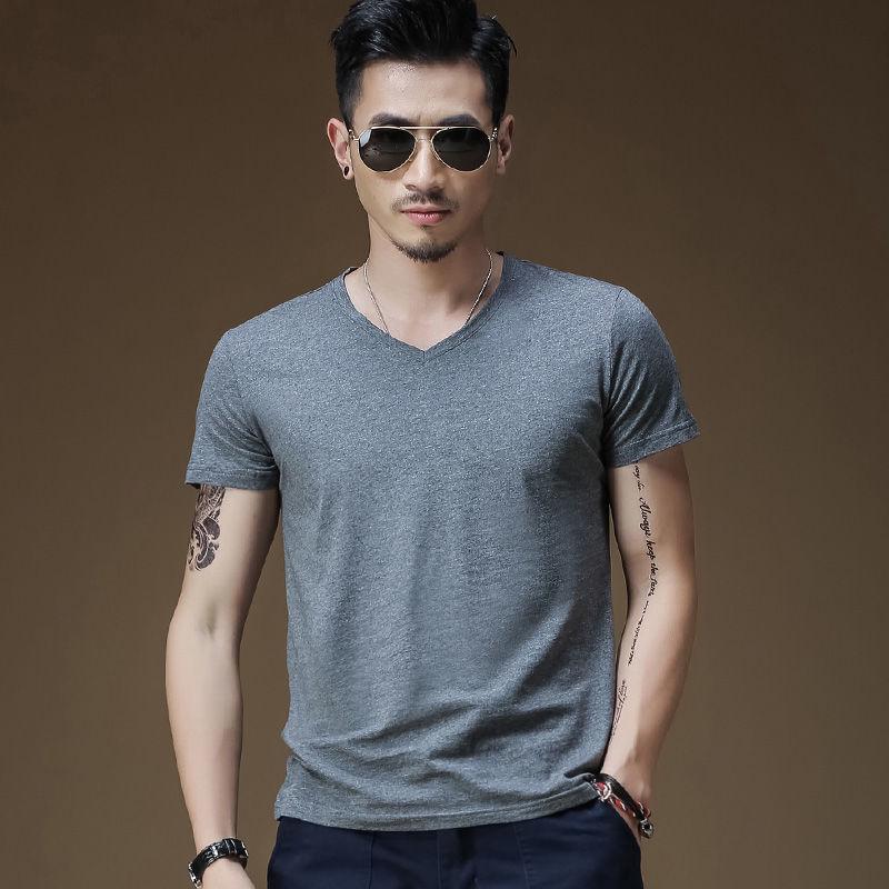 Men s Black V-Neck Slim Cotton T-Shirt - Short-Sleeved Summer Trend L
Men s Black V-Neck Slim Cotton T-Shirt - Short-Sleeved Summer Trend L