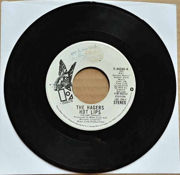 7inch Record HAGERS Hot Lips Old Fashioned Girl E45266PROMO ELEKTRA 1974 US Rock Used
7inch Record HAGERS Hot Lips Old Fashioned Girl E45266PROMO ELEKTRA 1974 US Rock Used