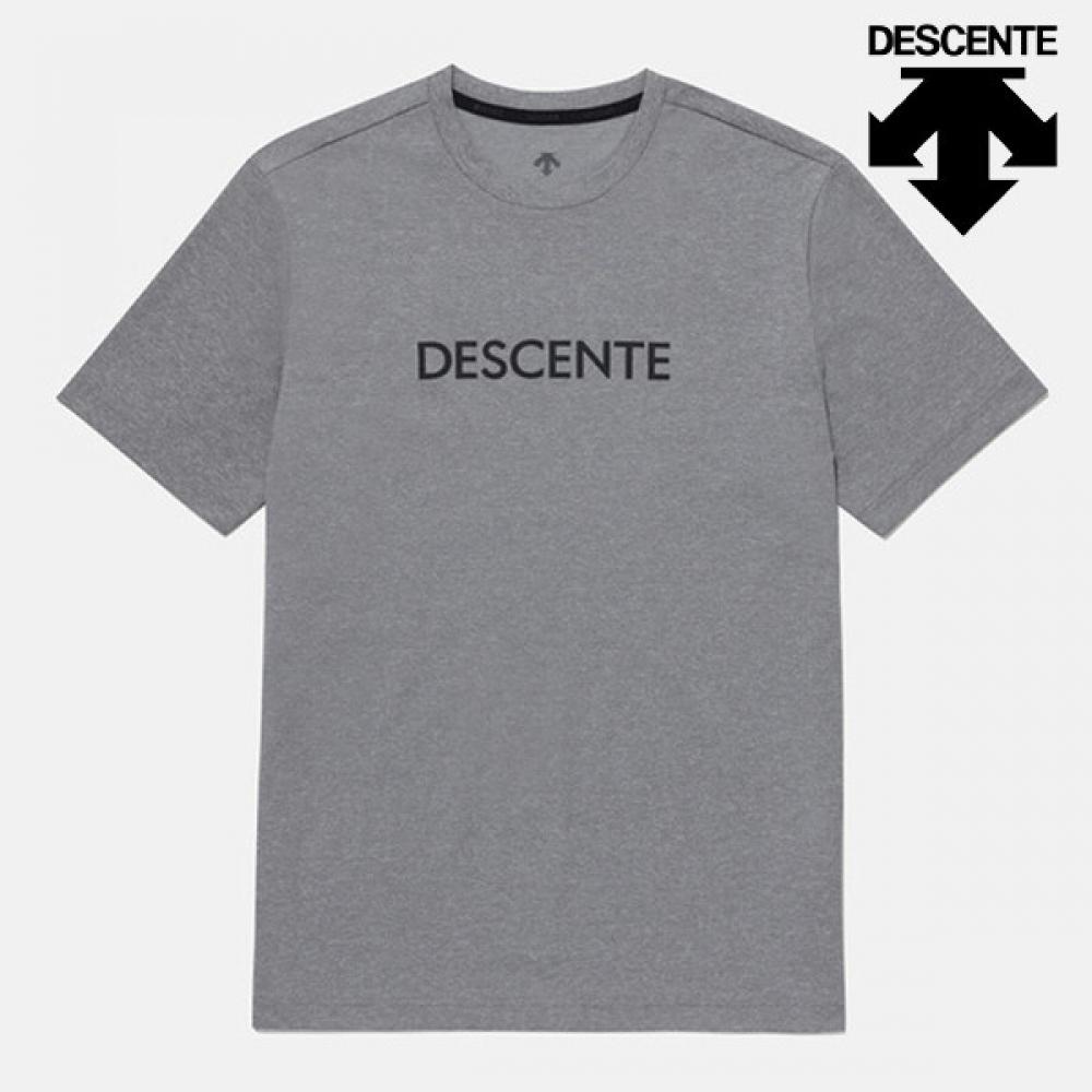Футболка с коротким рукавом DescenTe Half Club DescenTe DescenTe Tough Essential Wording sp123uts13mgr0 Футболка с коротким рукавом 90
Футболка с коротким рукавом DescenTe Half Club DescenTe DescenTe Tough Essential Wording sp123uts13mgr0 Футболка с коротким рукавом 90