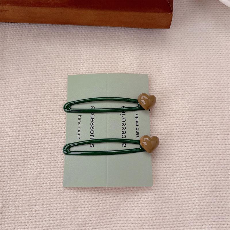 1Pair Sweet Girls Hairpins Bangs Hair Clips Korean Fashion Barrettes Love Heart Decor Y2K Girls Charm Hairgrips Hair Ornaments D
1Pair Sweet Girls Hairpins Bangs Hair Clips Korean Fashion Barrettes Love Heart Decor Y2K Girls Charm Hairgrips Hair Ornaments D