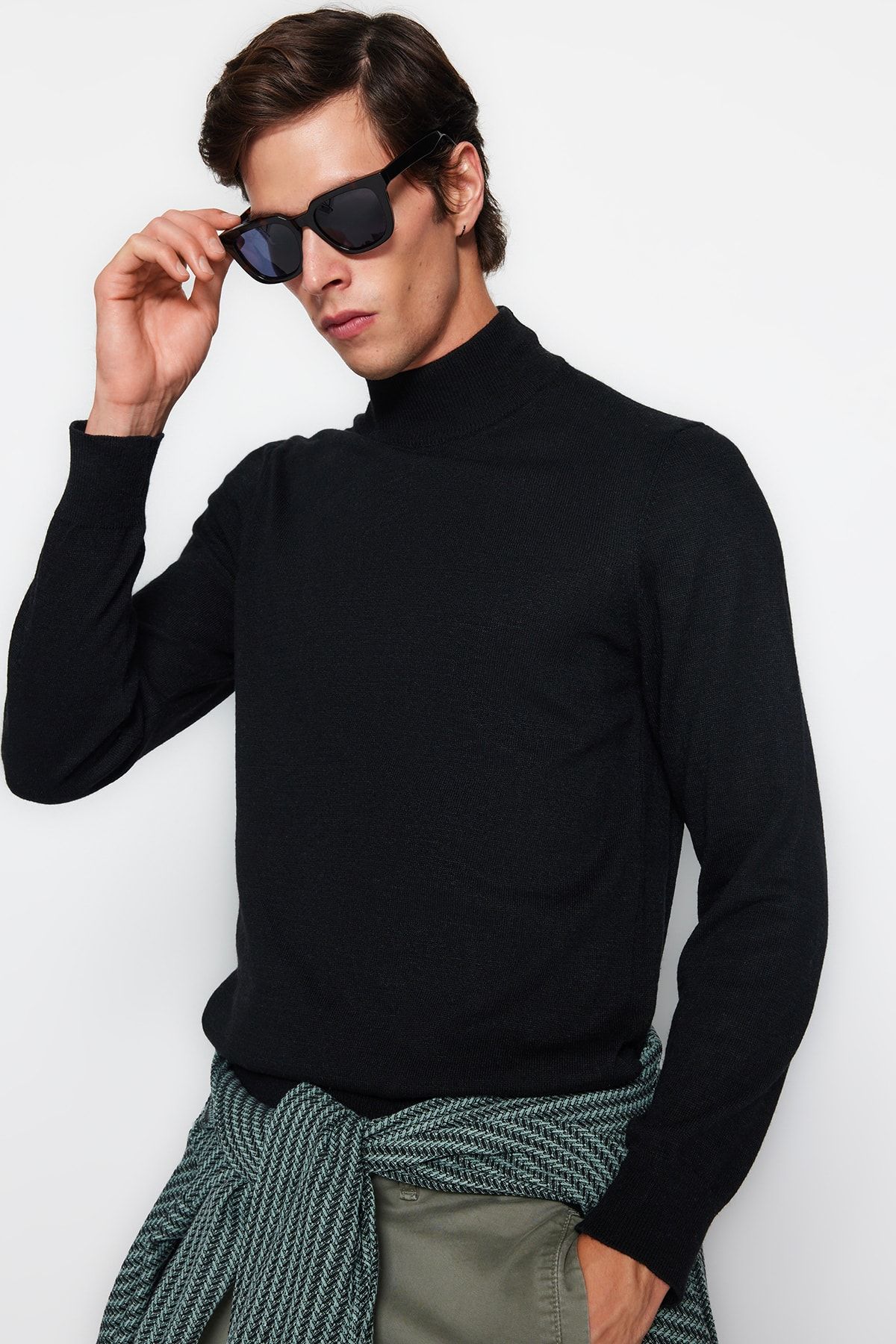 Men s Fashion New Sweater Black Slim Fit Half Turtleneck Basic Knitwear Sweater 2XL хакі
Men s Fashion New Sweater Black Slim Fit Half Turtleneck Basic Knitwear Sweater 2XL хакі