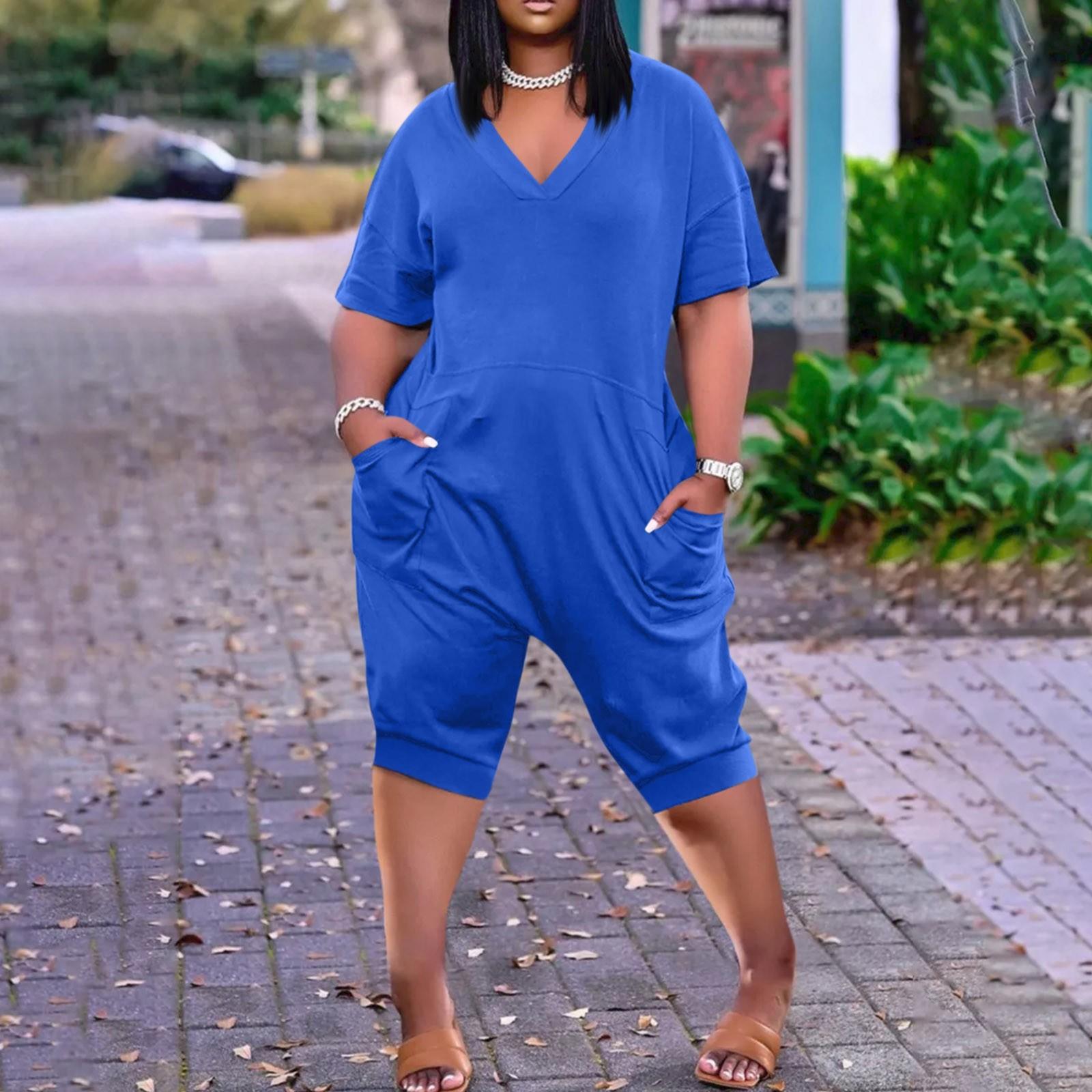 Women s Casual Plus Size Color Short Sleeve V-Neck Five-Point Jumpsuit With Pockets XL синій
Women s Casual Plus Size Color Short Sleeve V-Neck Five-Point Jumpsuit With Pockets XL синій