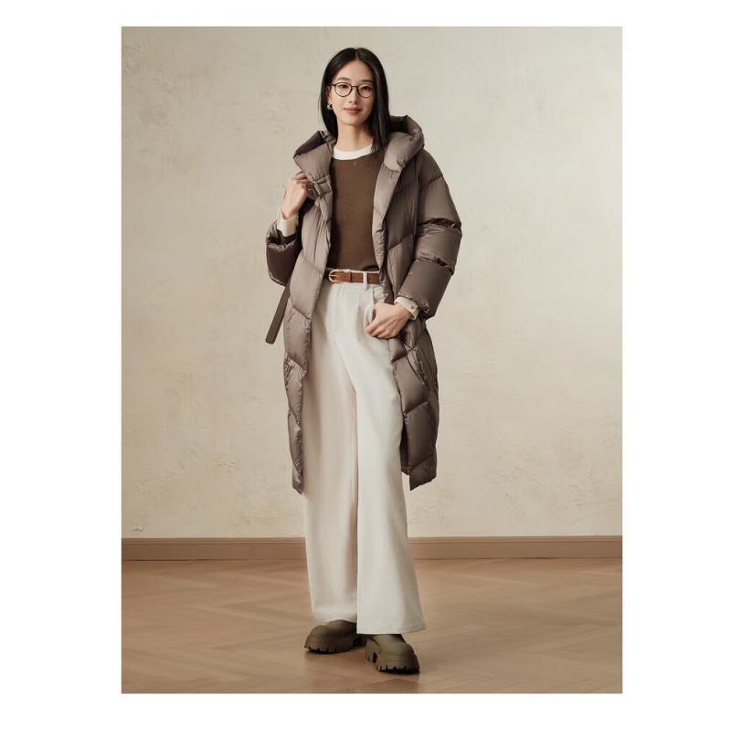JUZI ANAKO Women s Hooded Relaxed Fit White Duck Down Puffer Jacket S
JUZI ANAKO Women s Hooded Relaxed Fit White Duck Down Puffer Jacket S