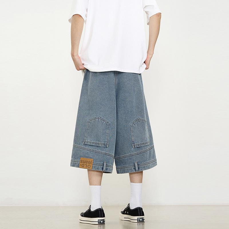 Мужские шорты из американского ретро-денима с эффектом потертости — свободный, повседневный, в уличном стиле, с перевернутым кроем, с семью точками покроя. Extra Large синий
Мужские шорты из американского ретро-денима с эффектом потертости — свободный, повседневный, в уличном стиле, с перевернутым кроем, с семью точками покроя. Extra Large синий