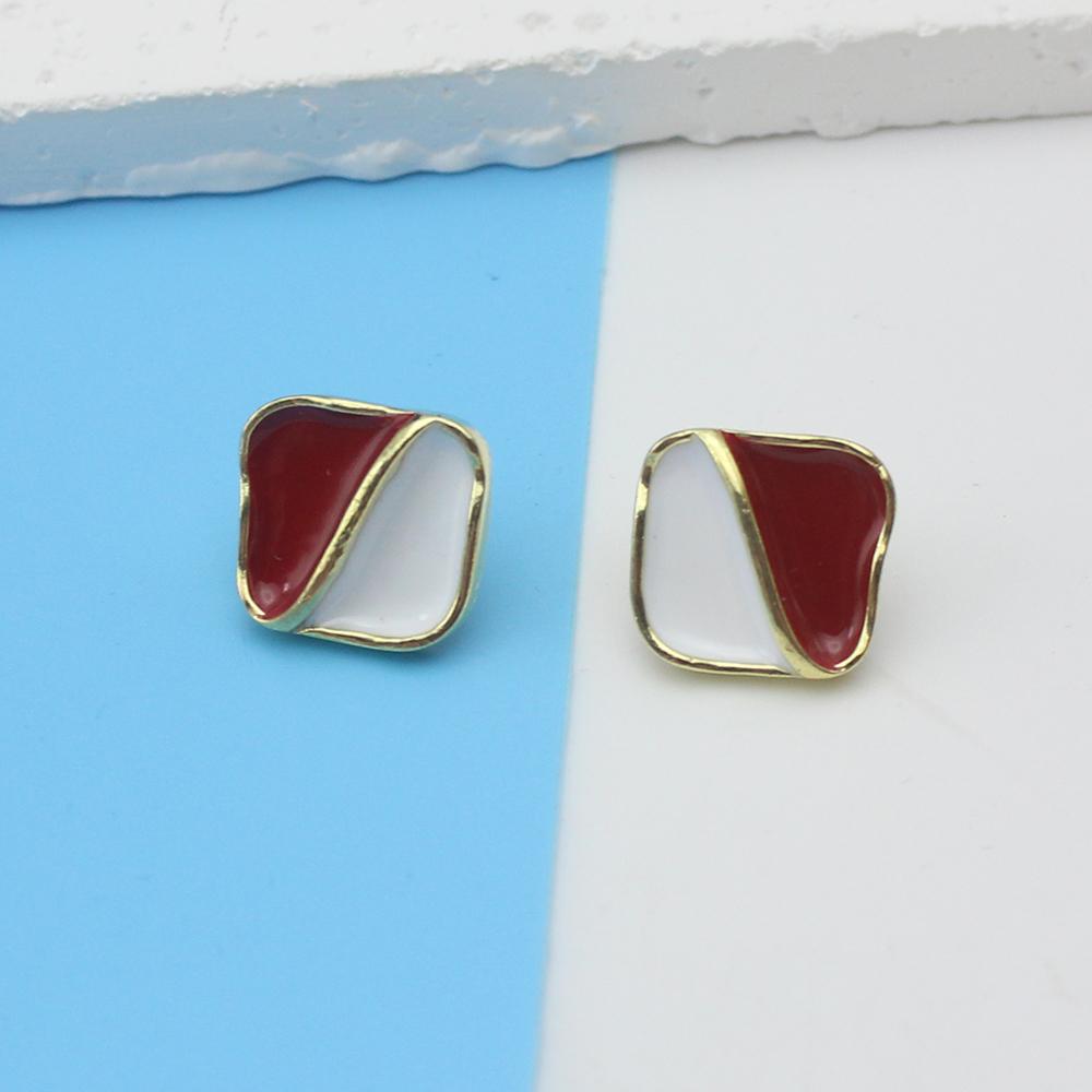 Red White Black Square Patchwork Contrast Stud Earring for Women Female Enamel Glaze Geometry Zircon Christmas Gift Brincos
Red White Black Square Patchwork Contrast Stud Earring for Women Female Enamel Glaze Geometry Zircon Christmas Gift Brincos