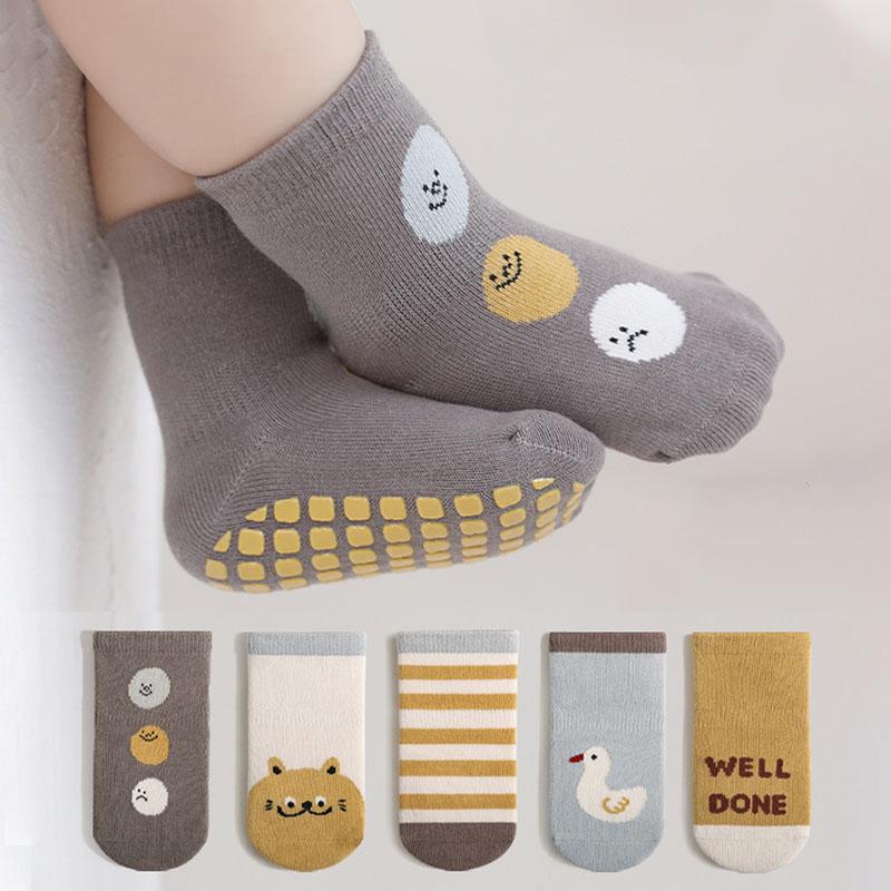 3 Pairs/Lot Cartoon Baby Floor Socks Indoor Full Sole Rubber Non-Slip Kids Socks Set Boneless Middle Tube Socks For Boys Girls S(0-1Y)
3 Pairs/Lot Cartoon Baby Floor Socks Indoor Full Sole Rubber Non-Slip Kids Socks Set Boneless Middle Tube Socks For Boys Girls S(0-1Y)