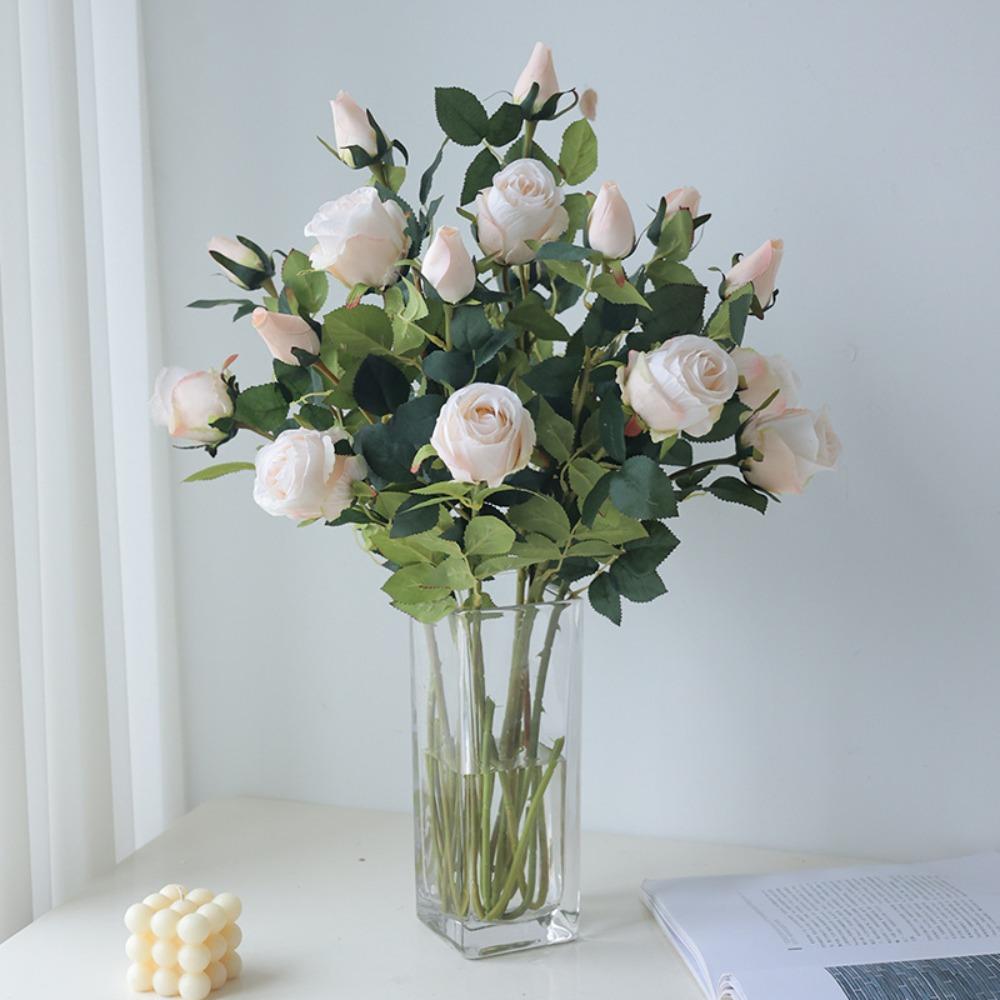 European-Style Artificial Flowers Silk Roses Bouquet Decorative Fake Flowers Party Supplies темно-рожевого кольору
European-Style Artificial Flowers Silk Roses Bouquet Decorative Fake Flowers Party Supplies темно-рожевого кольору