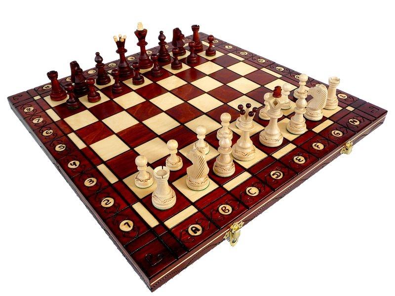 Унікальна дерев яна модель шахового набору 40x40 см Senator. Шахи ручної роботи 125 40*40cm коричневий
Унікальна дерев яна модель шахового набору 40x40 см Senator. Шахи ручної роботи 125 40*40cm коричневий