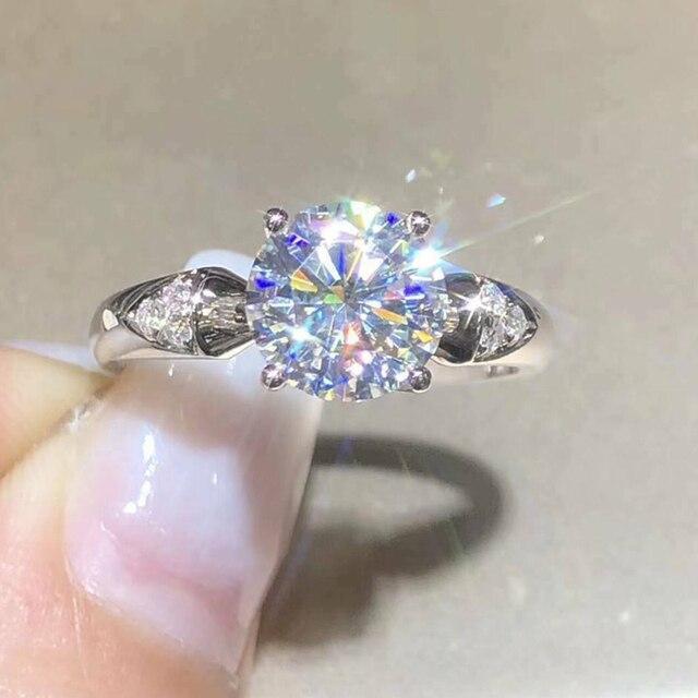 Трендовое обручальное кольцо для женщин с блестящим круглым цирконом ААА, модные женские аксессуары по контракту, ювелирные изделия 2022 7
Трендовое обручальное кольцо для женщин с блестящим круглым цирконом ААА, модные женские аксессуары по контракту, ювелирные изделия 2022 7