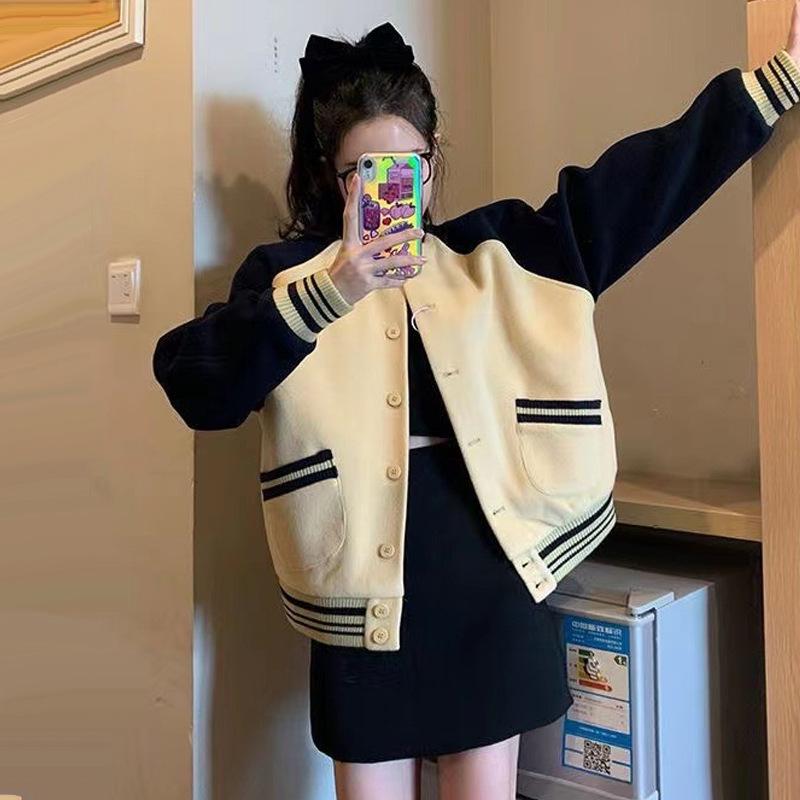 Бейсбольное пальто в стиле ретро, женская осенне-зимняя модная свободная универсальная куртка, верхняя мода 2XL чёрный
Бейсбольное пальто в стиле ретро, женская осенне-зимняя модная свободная универсальная куртка, верхняя мода 2XL чёрный