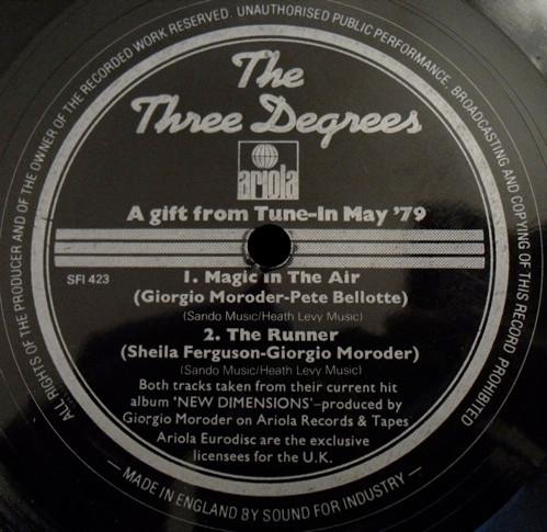 7inch Record THREE DEGREES A Gift From TuneIn May 79 SFI423 Ariola 1979 UK SoulFunk Used
7inch Record THREE DEGREES A Gift From TuneIn May 79 SFI423 Ariola 1979 UK SoulFunk Used