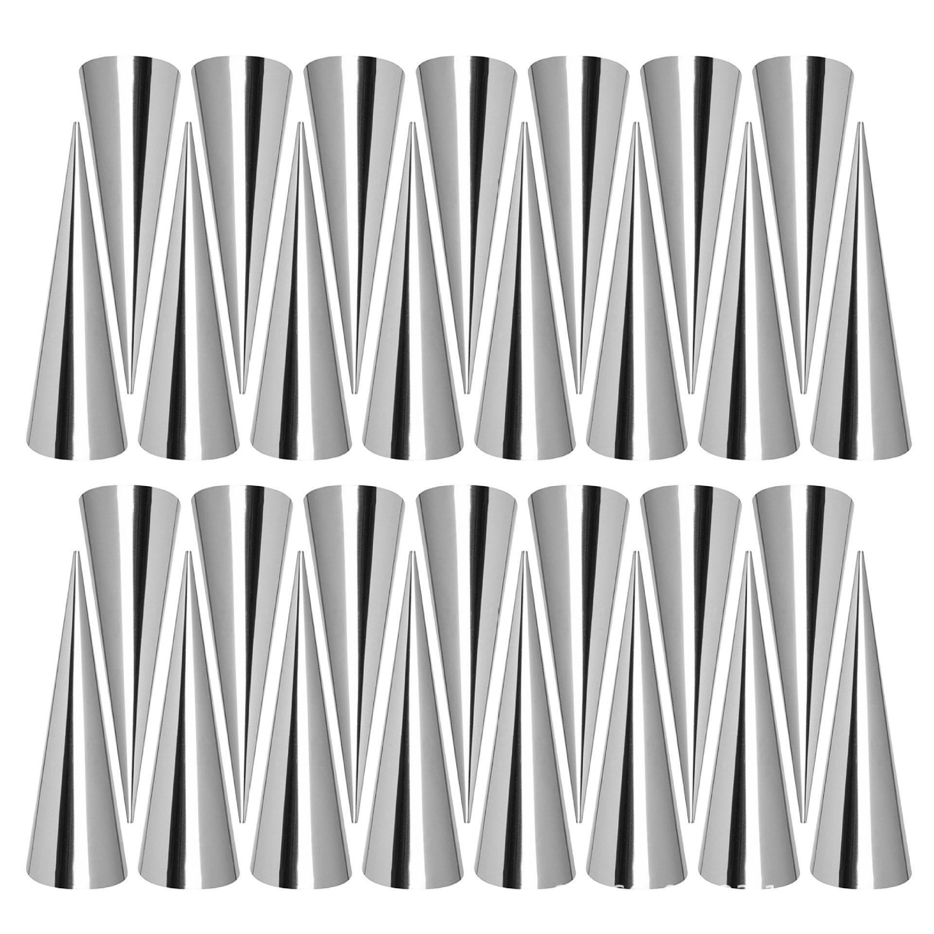 Формы из нержавеющей стали для круассанов и выпечки - Конусы для выпечки рожков с кремом 30 small cones серебряный
Формы из нержавеющей стали для круассанов и выпечки - Конусы для выпечки рожков с кремом 30 small cones серебряный