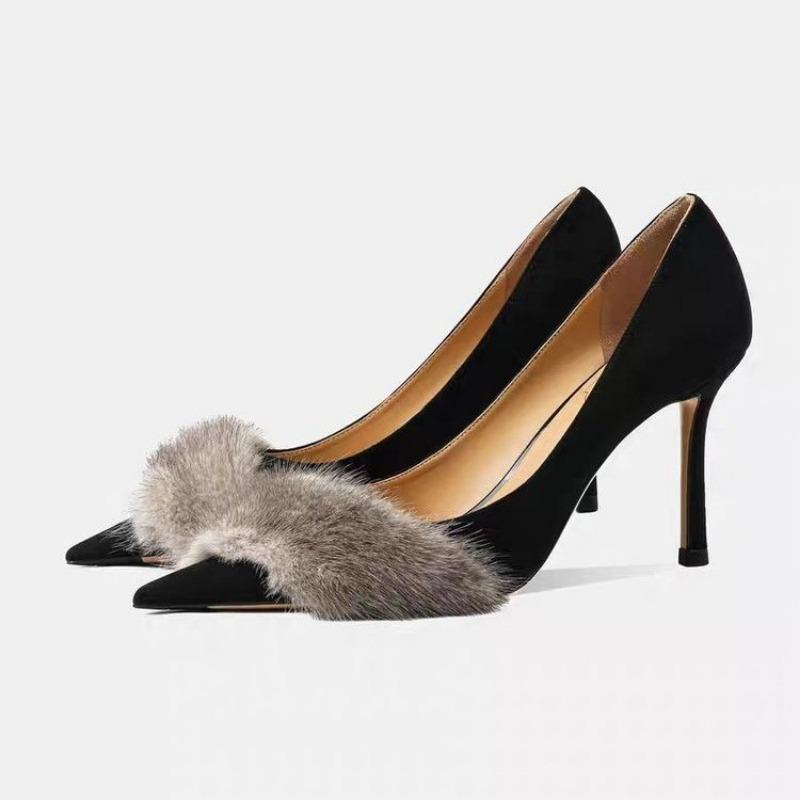 Модная женская обувь на тонком каблуке, осенняя новинка, с острым носком, с мелким вырезом, плюшевые слипоны, противоскользящие, износостойкие туфли на высоком каблуке 39 чёрный
Модная женская обувь на тонком каблуке, осенняя новинка, с острым носком, с мелким вырезом, плюшевые слипоны, противоскользящие, износостойкие туфли на высоком каблуке 39 чёрный