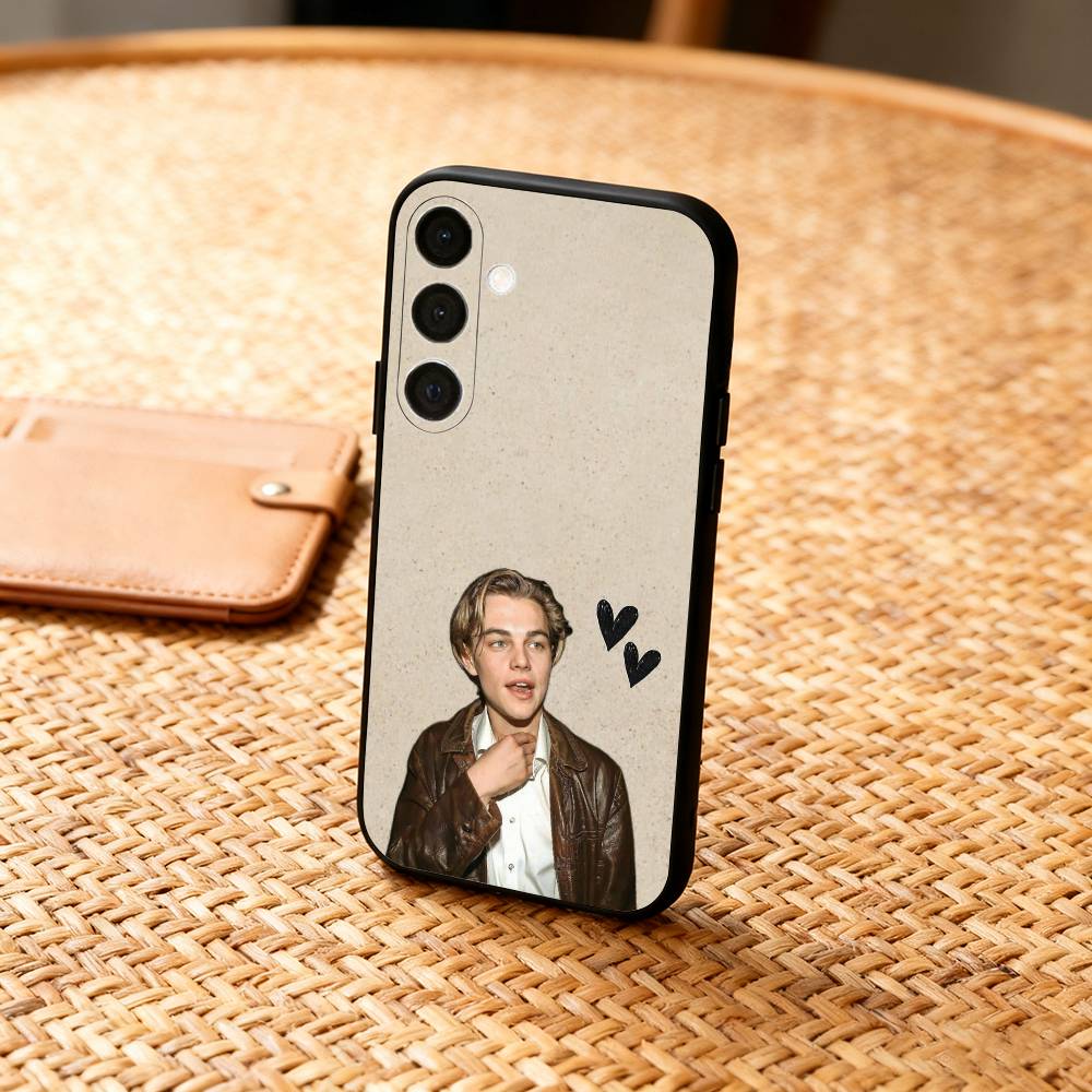L-Leonardo D-DiCaprio 90s Retro Style Phone Case For Samsung A73,72,71,A52,51,40,41,A22,A32,31,A13, Soft Black Shell Samsung a31
L-Leonardo D-DiCaprio 90s Retro Style Phone Case For Samsung A73,72,71,A52,51,40,41,A22,A32,31,A13, Soft Black Shell Samsung a31