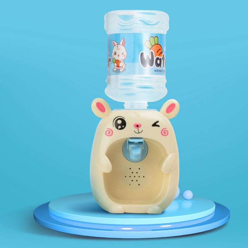 Детский мини-диспенсер для воды, имитация электрического звукового и светового игрового автомата для приготовления напитков, детские развивающие кухонные игрушки жёлтый/синий
Детский мини-диспенсер для воды, имитация электрического звукового и светового игрового автомата для приготовления напитков, детские развивающие кухонные игрушки жёлтый/синий