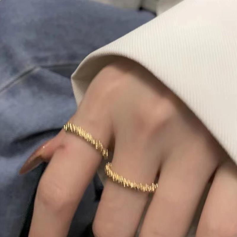 2022 Minimalist Open Adjustable Women s Ring: High-End Light Luxury Niche Design One Size золотой
2022 Minimalist Open Adjustable Women s Ring: High-End Light Luxury Niche Design One Size золотой