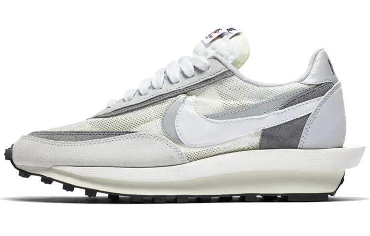 Nike X Sacai LDWaffle Summit White BV0073-100 37.5
Nike X Sacai LDWaffle Summit White BV0073-100 37.5
