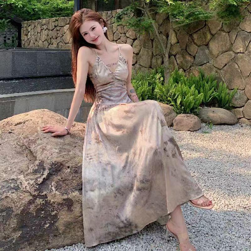 Sweet & Spicy Floral Spaghetti Strap Summer Dress - Backless, Waist-Slimming, Long Beach Fairy Style Medium хакі
Sweet & Spicy Floral Spaghetti Strap Summer Dress - Backless, Waist-Slimming, Long Beach Fairy Style Medium хакі