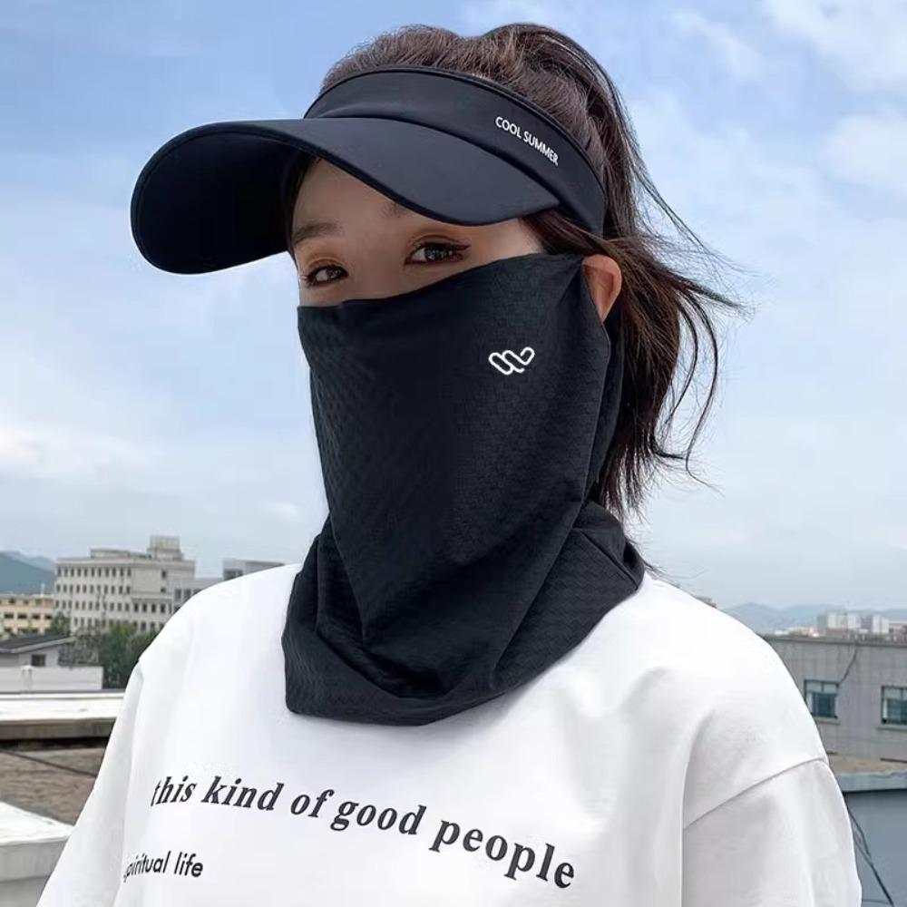 Neck Protection Ice Silk Sunscreen Mask UPF50+ Bandana Scarfs Hot Sale Face Mask Outdoor Sports
Neck Protection Ice Silk Sunscreen Mask UPF50+ Bandana Scarfs Hot Sale Face Mask Outdoor Sports