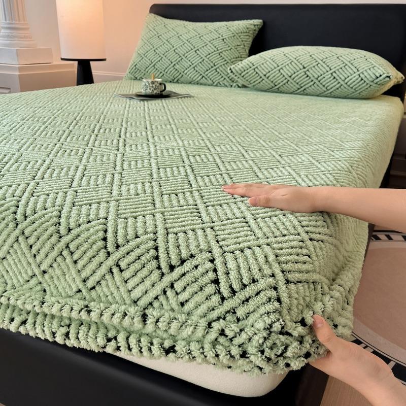 2025 new solid color carved fleece fitted sheet non-slip winter fleece mattress protective cover, no pillowcases and mattresses 90x200cm 1pcs
2025 new solid color carved fleece fitted sheet non-slip winter fleece mattress protective cover, no pillowcases and mattresses 90x200cm 1pcs